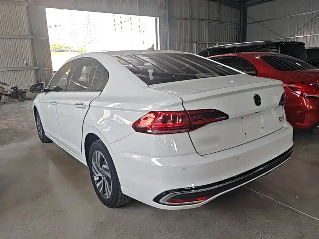Фото 5 - Volkswagen Bora