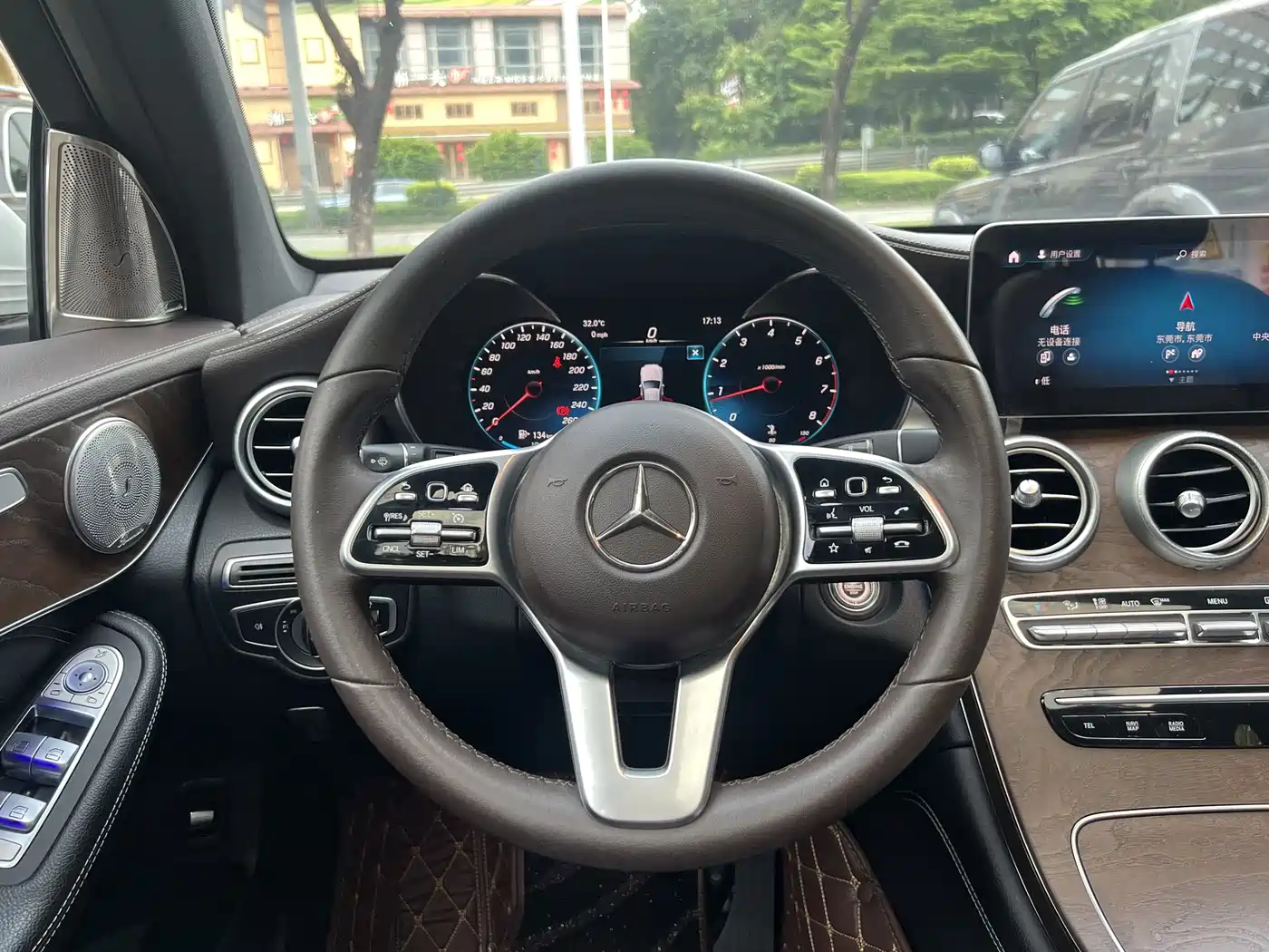 Mercedes-Benz GLC 2020 GLC 300 L 4MATIC Dynamic фото 12