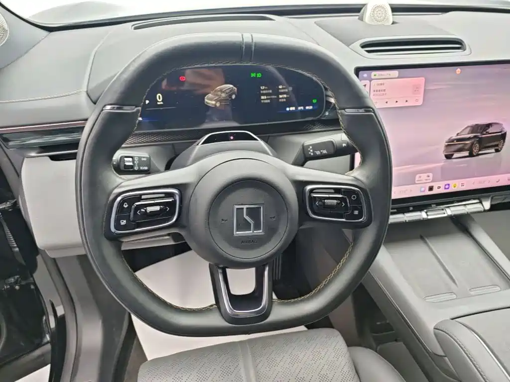 ZEEKR 7X 2025 2025 Model 75kWh RWD Smart Driving Edition