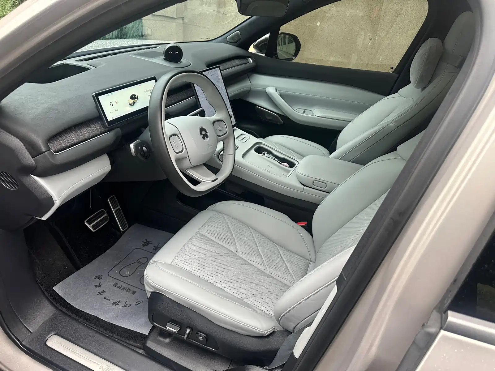 Фото 4 - NIO EC7