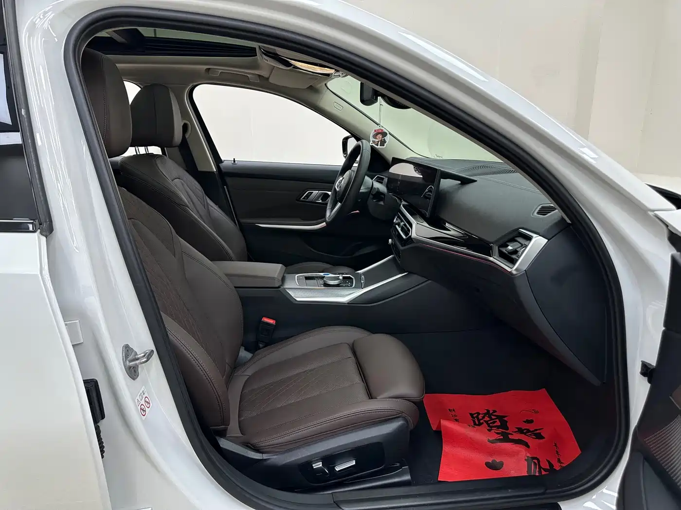 BMW i3 2023 2023 eDrive 40 L Shadowline Package