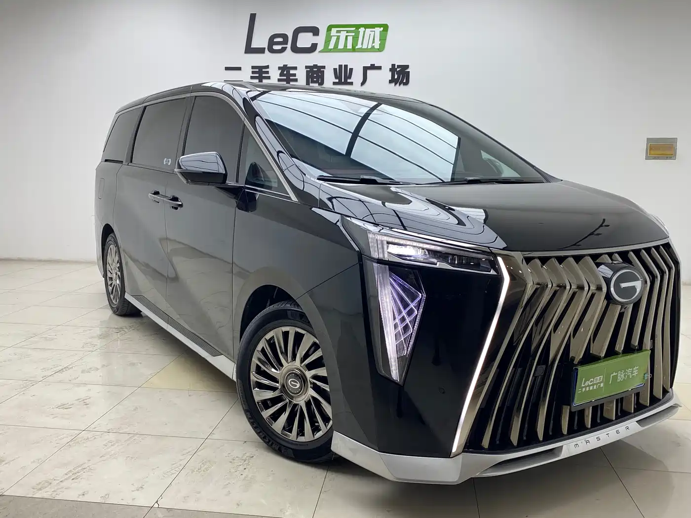 GAC Trumpchi Trumpchi M8 2023 Model Master Series 400T Ultimate Edition фото 3