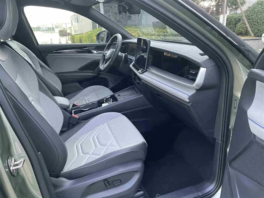 Volkswagen Tayron 2025 Model Tayron L 380TSI 4WD Luxury Easy Package фото 14