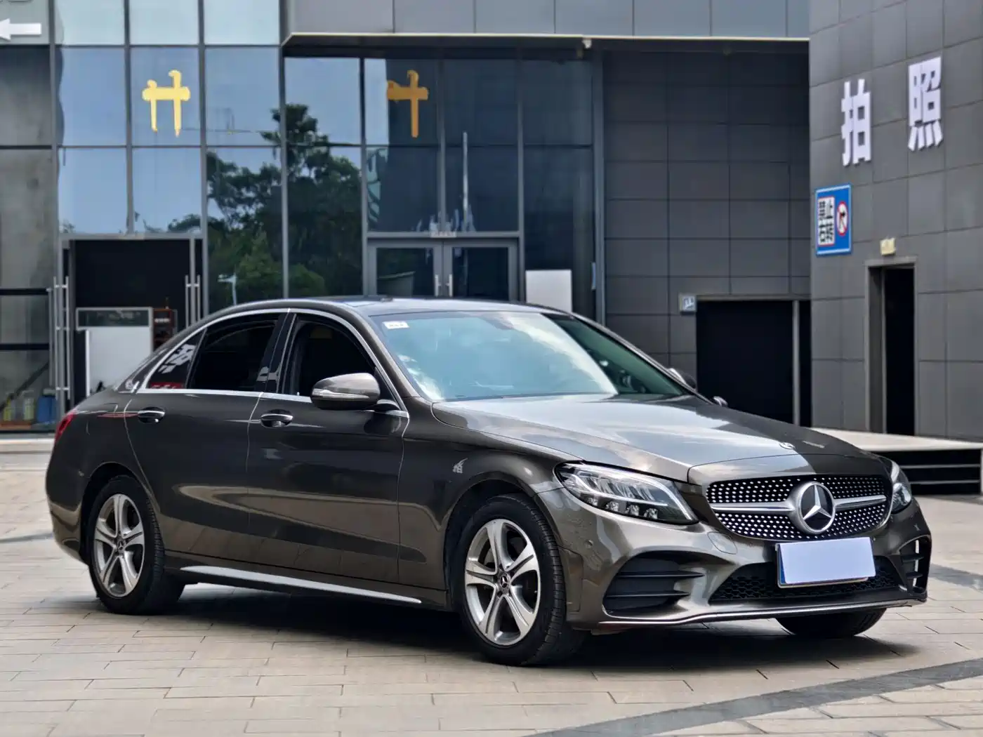 Mercedes-Benz C-Class 2019 C 260 L Sport фото 3