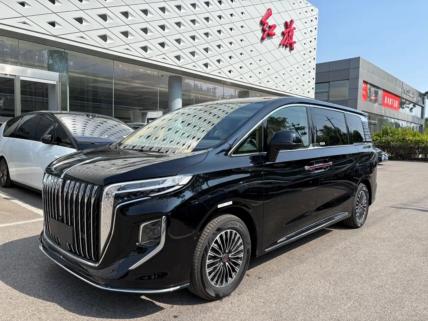 Hongqi HQ9 PHEV 2026