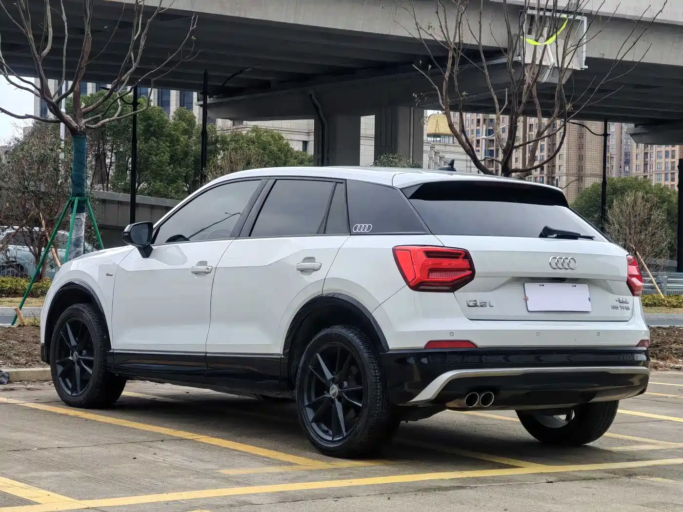 Audi Q2L 2018 35 TFSI Launch Exclusive Edition China VI фото 5