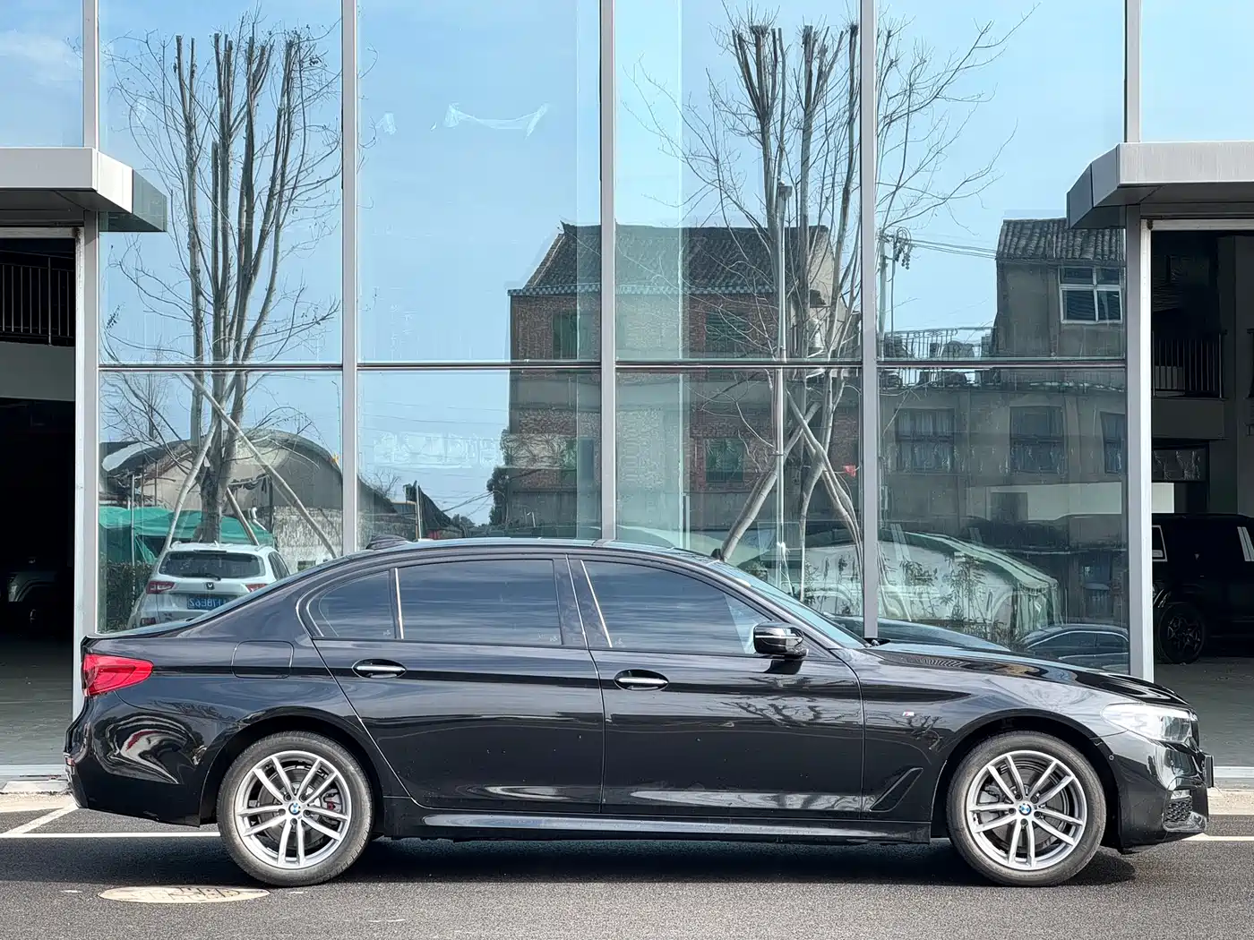 BMW 5 Series 2018 525Li M Sport Package фото 7