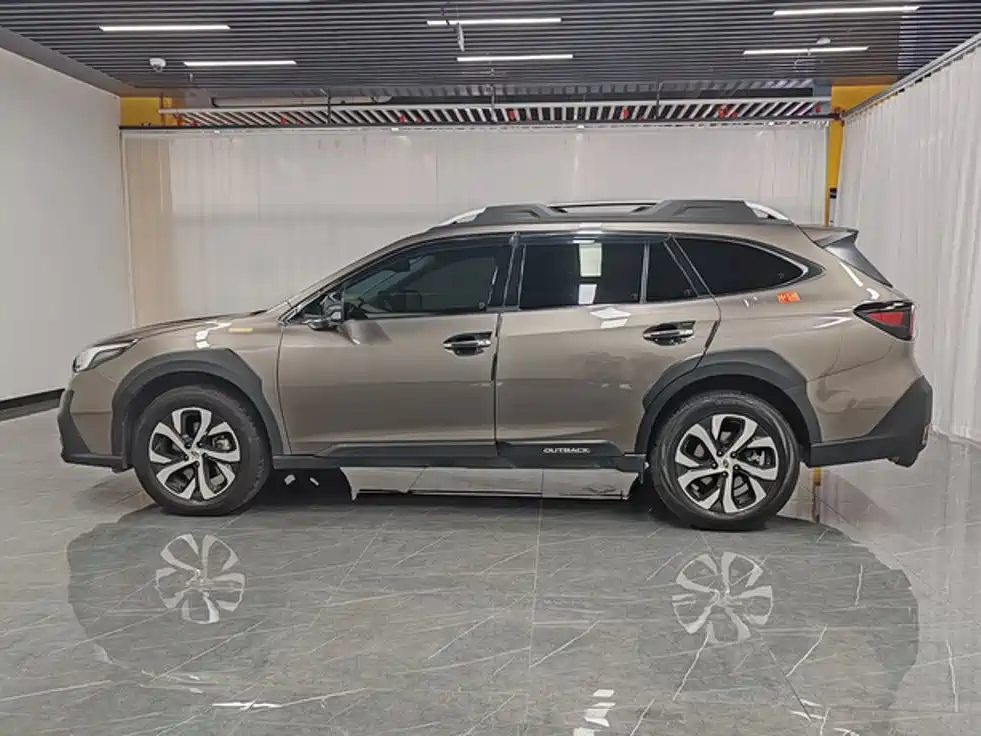Фото 3 - Subaru Outback