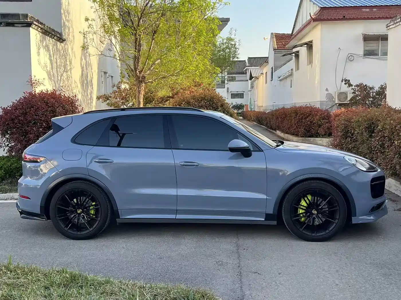 PORSCHE CAYENNE NEW ENERGY