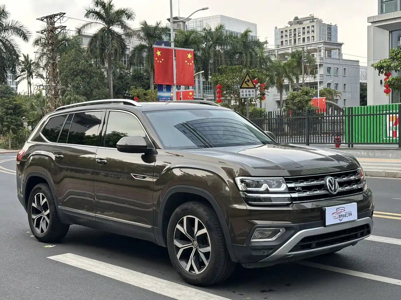 Volkswagen Teramont 2019 530 V6 4WD Luxury Edition China VI фото 3