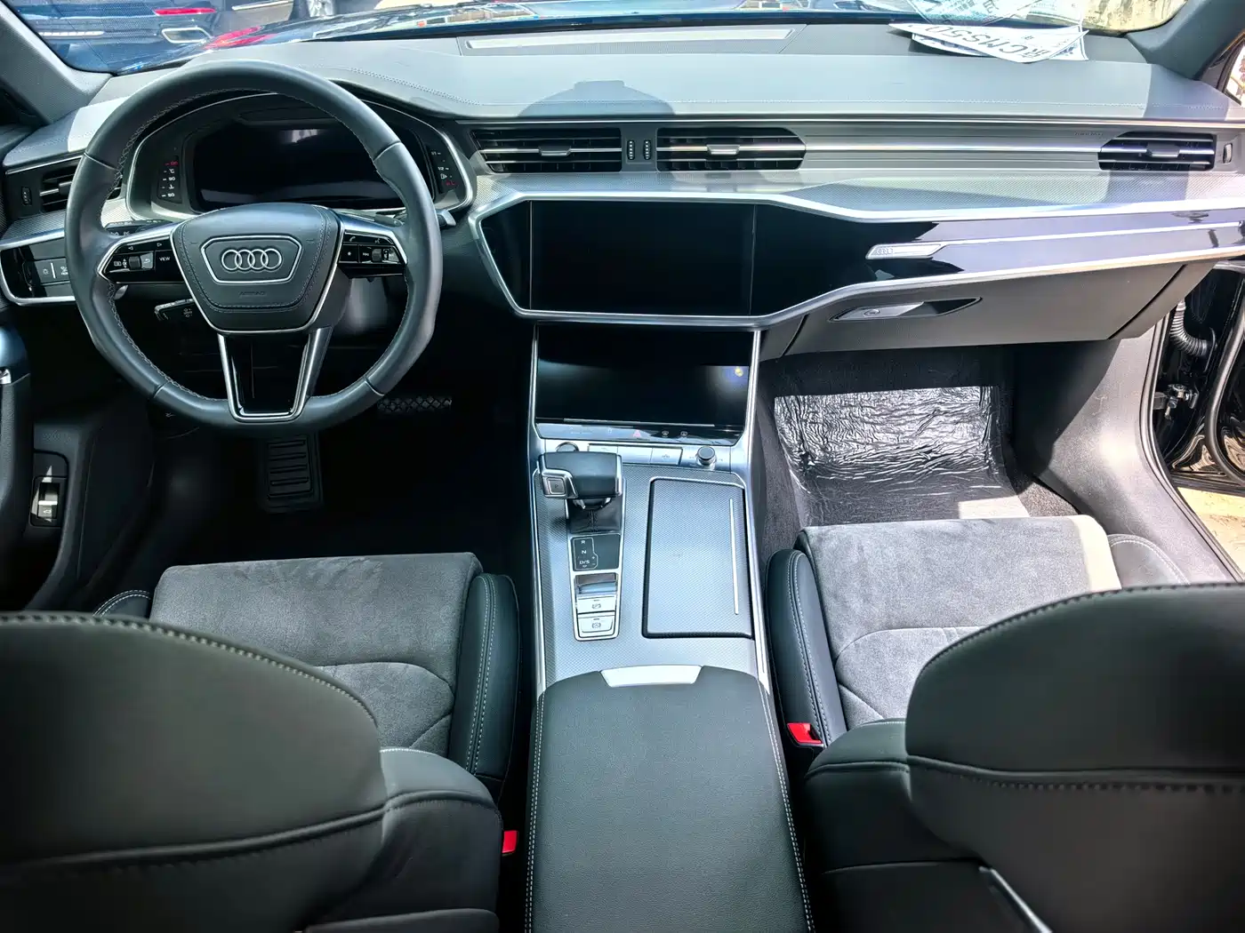 Audi A6L 2023 40 TFSI Luxury Dynamic фото 4