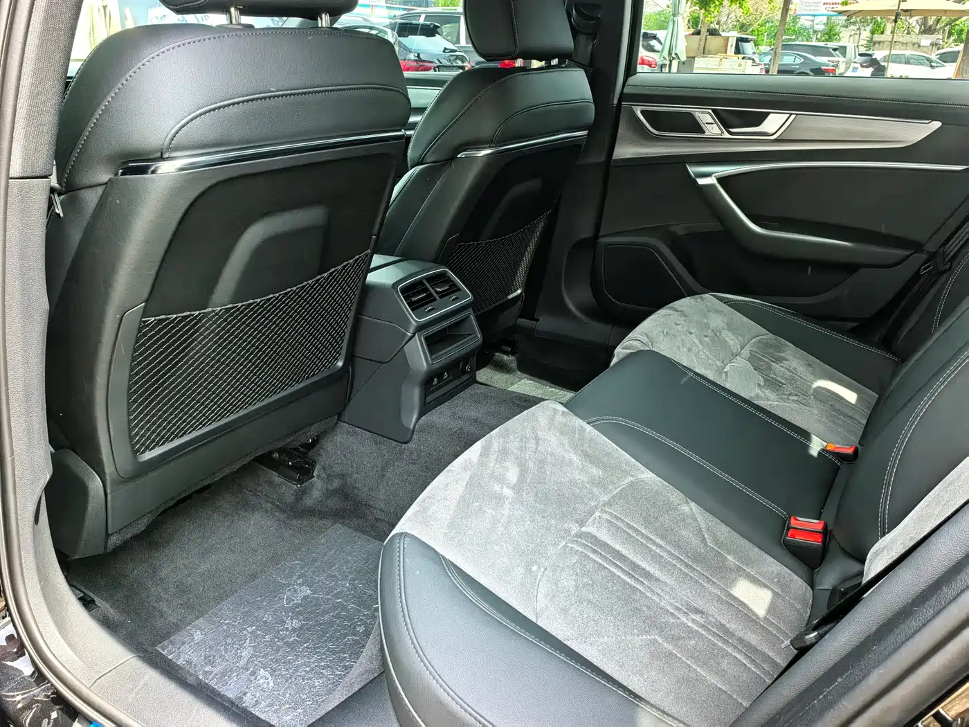Audi A6L 2023 40 TFSI Luxury Dynamic фото 10