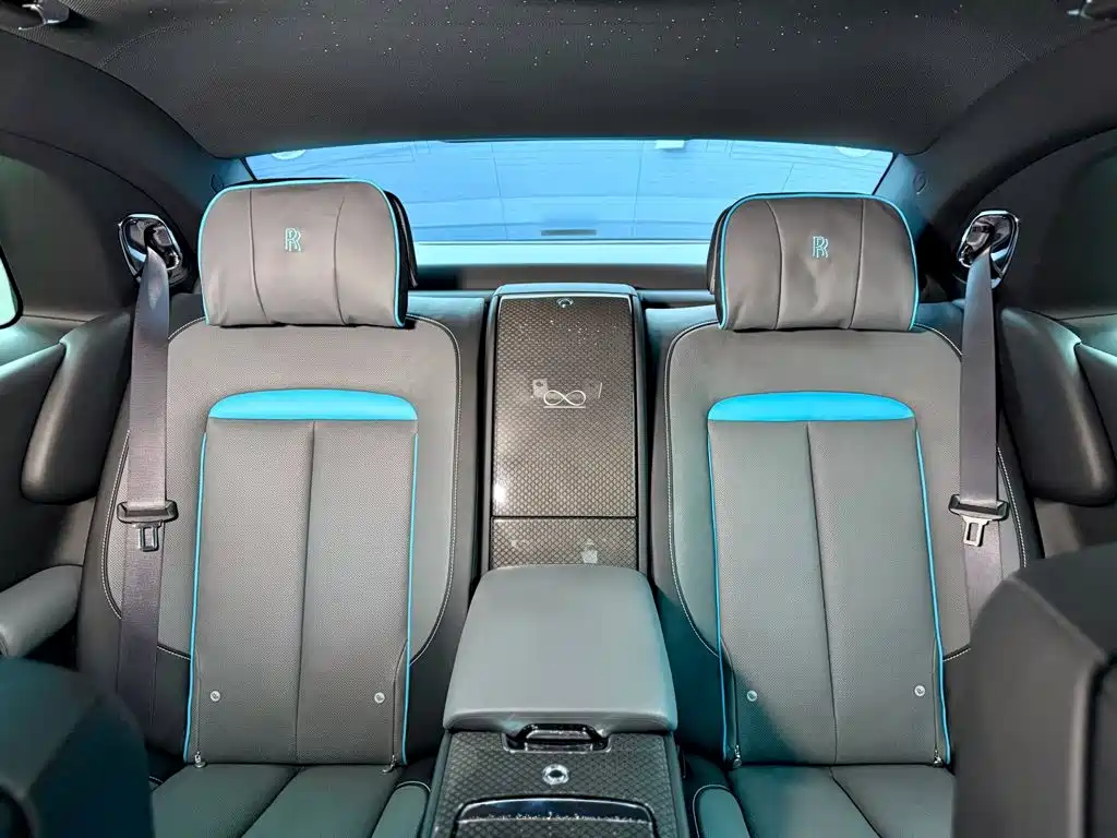 Rolls-Royce Ghost 2026 2024 6.7T Black Badge
