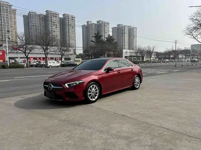 MERCEDES-BENZ A CLASS