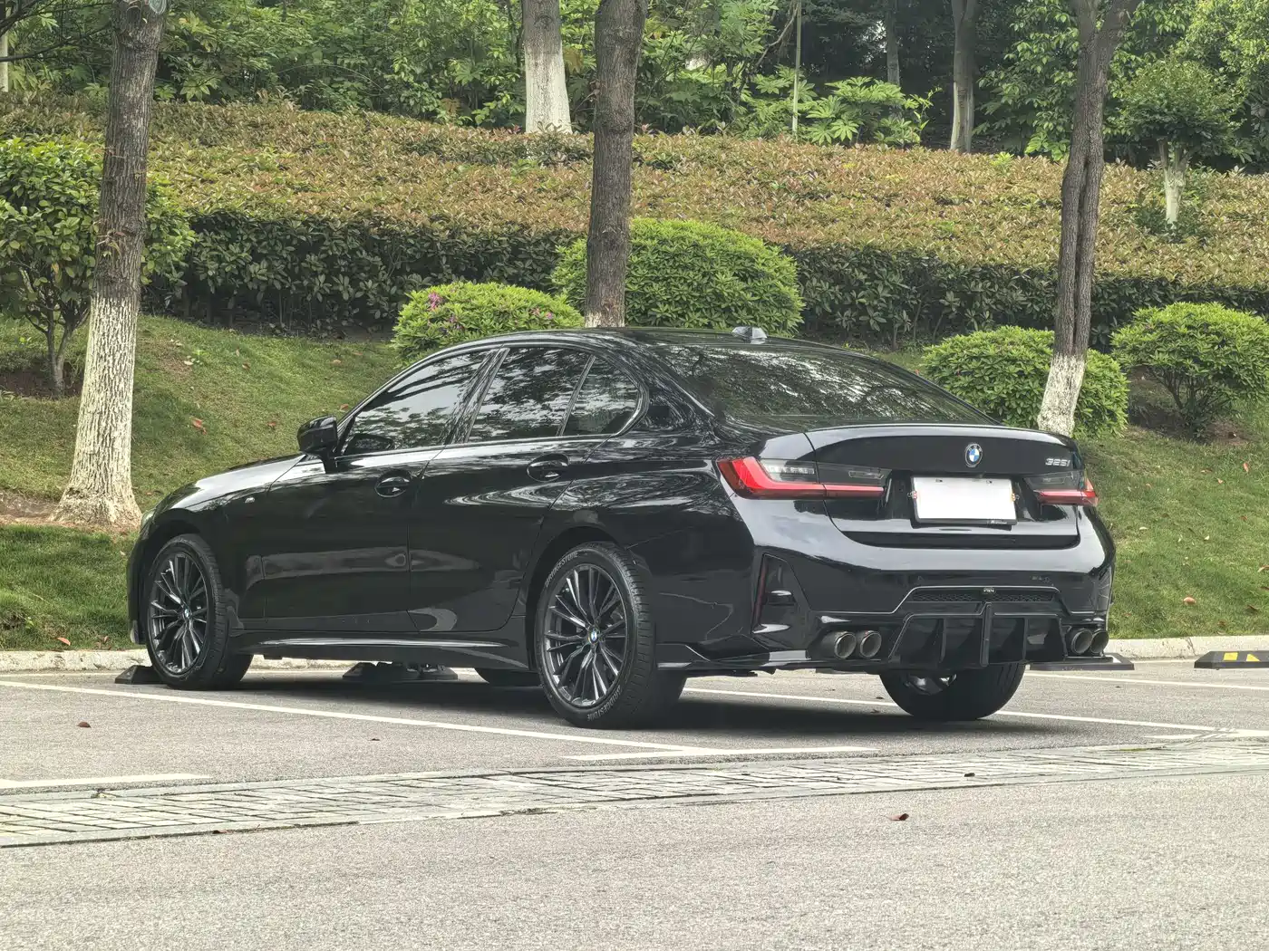 BMW 3 Series 2023 325i M Sport Black Night Package фото 8