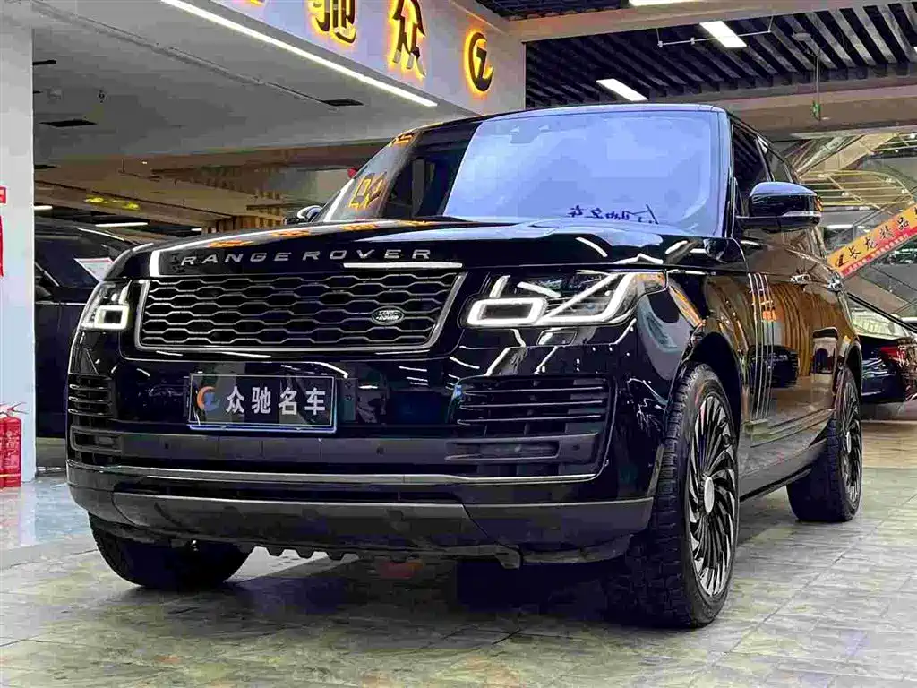 Land Rover Range Rover 2018 3.0 SC V6 Golden Age Edition фото 3