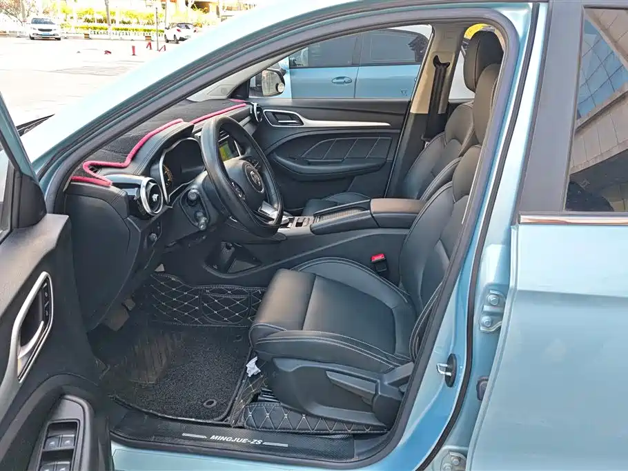 MG EZS PURE ELECTRIC