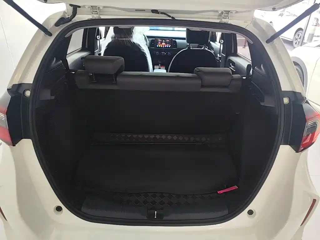 Honda Fit 2023 2022 1.5L CVT Trend Sunroof Edition