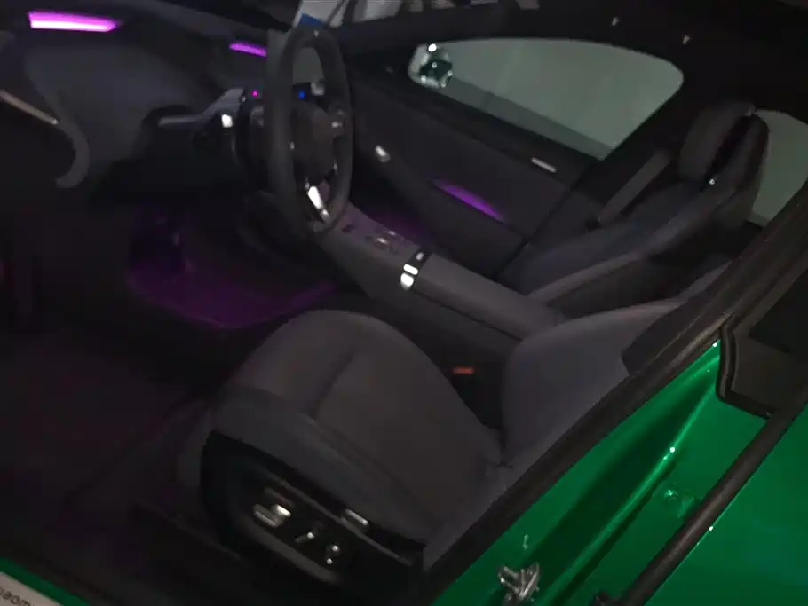 XIAOMI CAR XIAOMI YU7