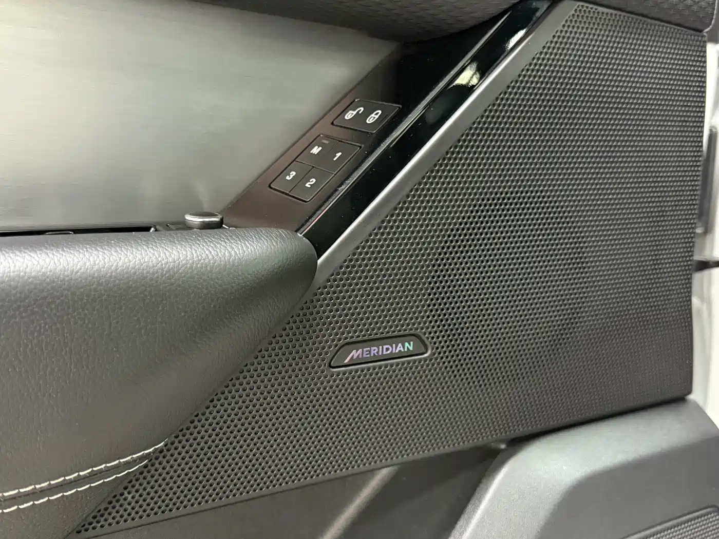 LAND ROVER RANGE ROVER STAR PULSE