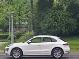 Photo 3 - Porsche Macan