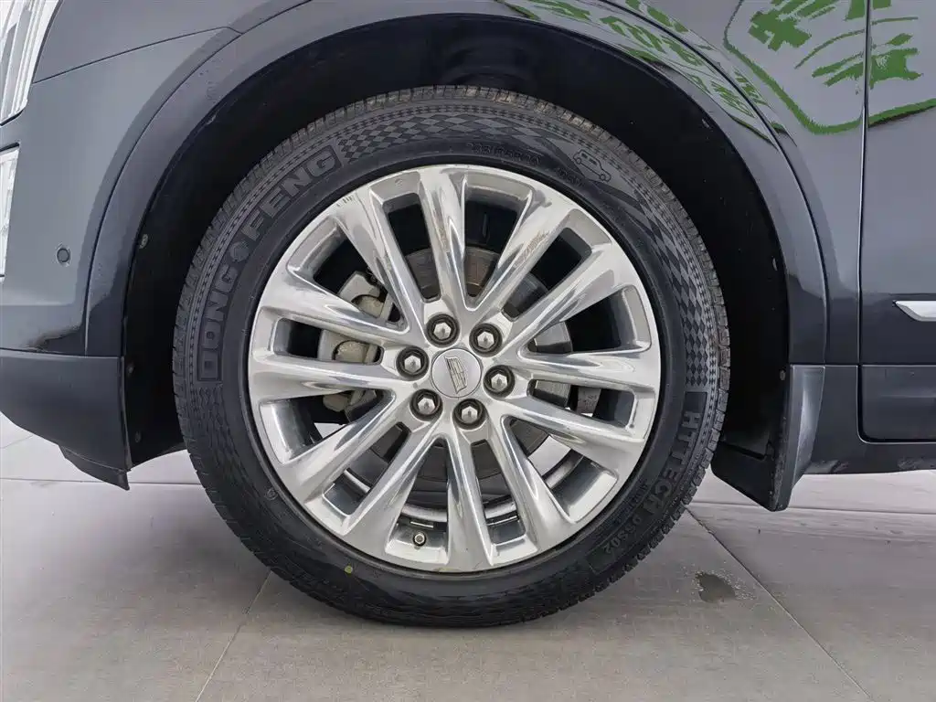 Cadillac XT5 2016 28T AWD Platinum Edition фото 17