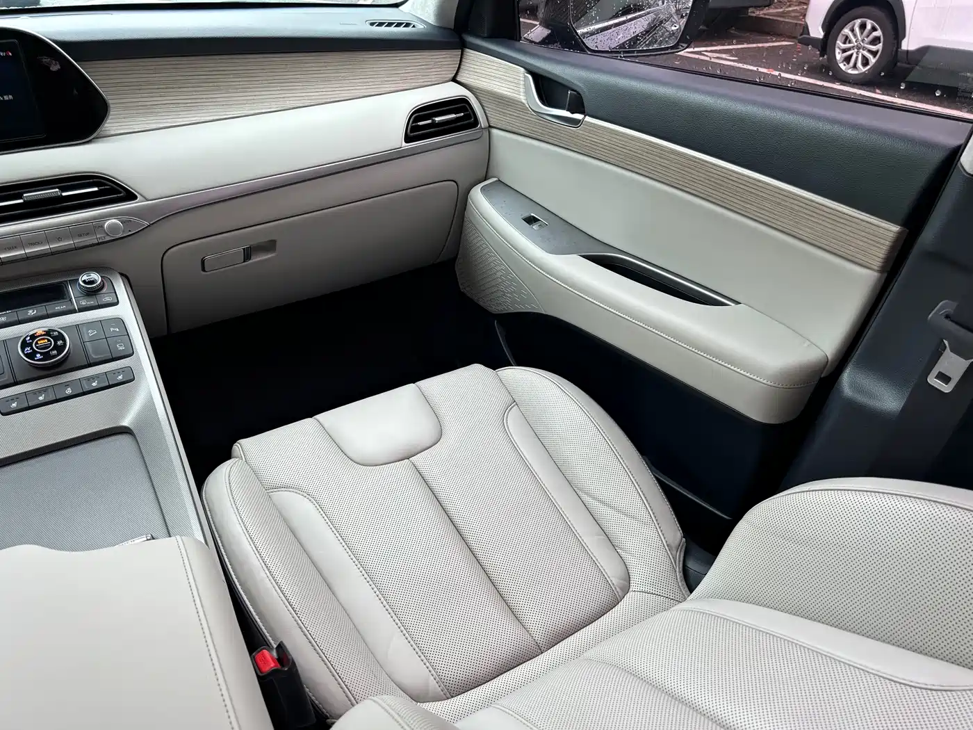 Hyundai Palisade 2021 3.5L Automatic 4WD GLS фото 19