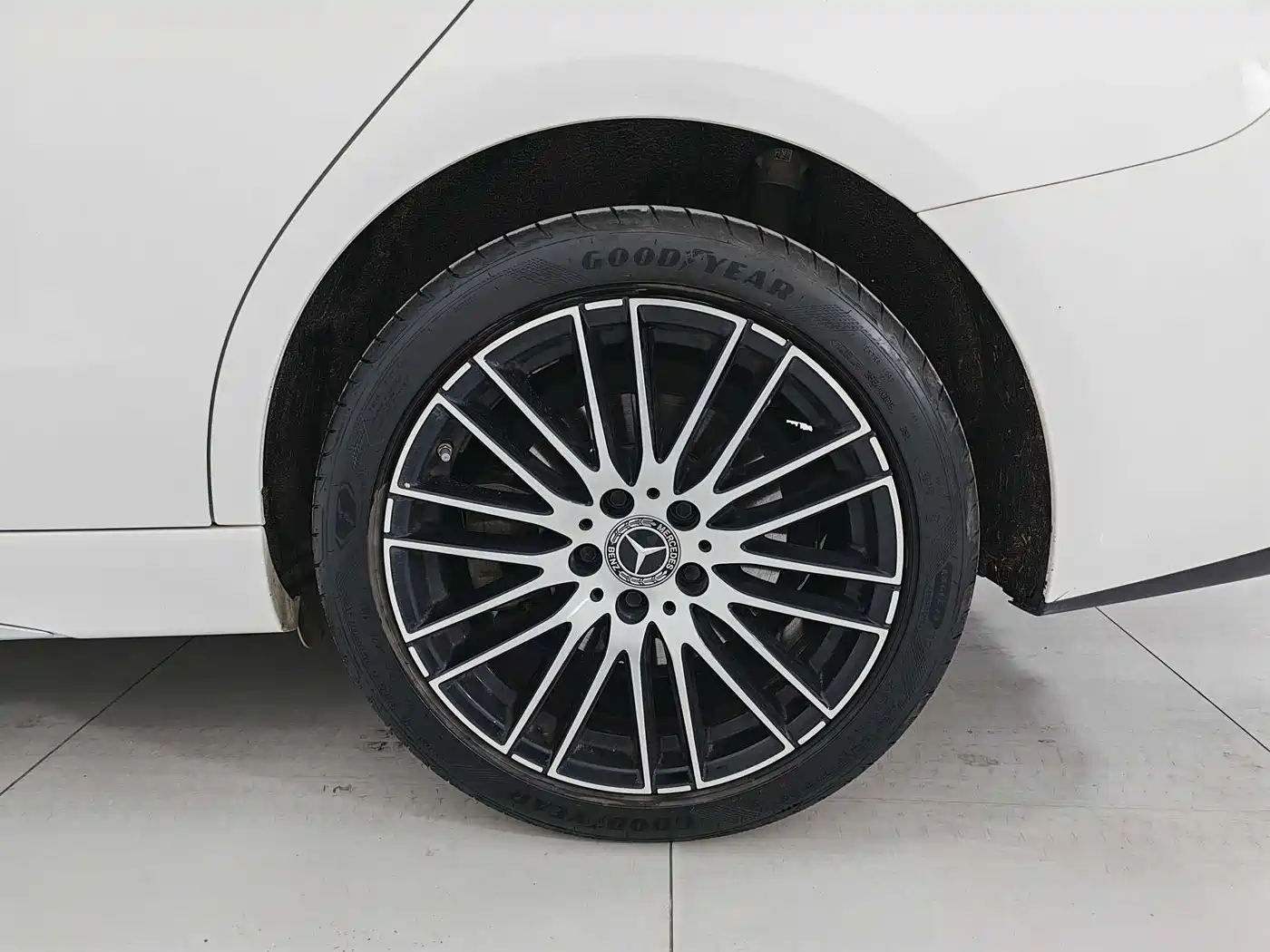 Mercedes-Benz C-Class 2023 Facelift II C 260 L Sport Edition фото 21