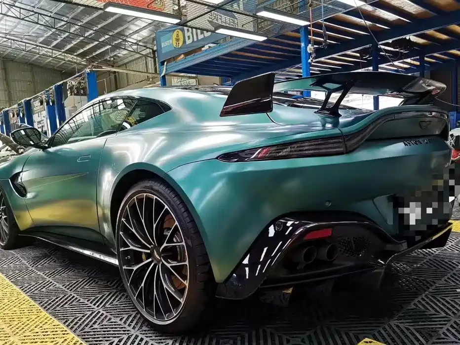 2022 Aston Martin V8 Vantage