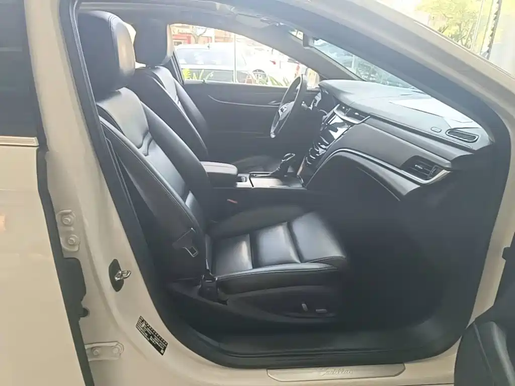 Cadillac XTS 2020 2018 28T Technology