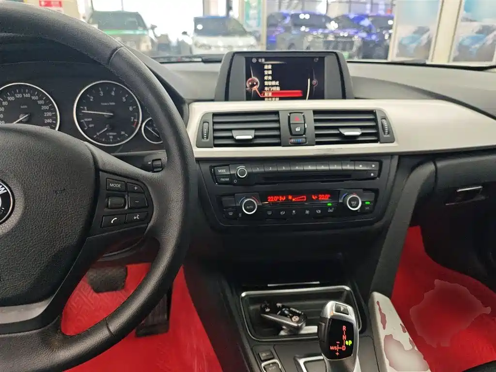 BMW 3 Series 2015 320Li Super Joy Fashion фото 6