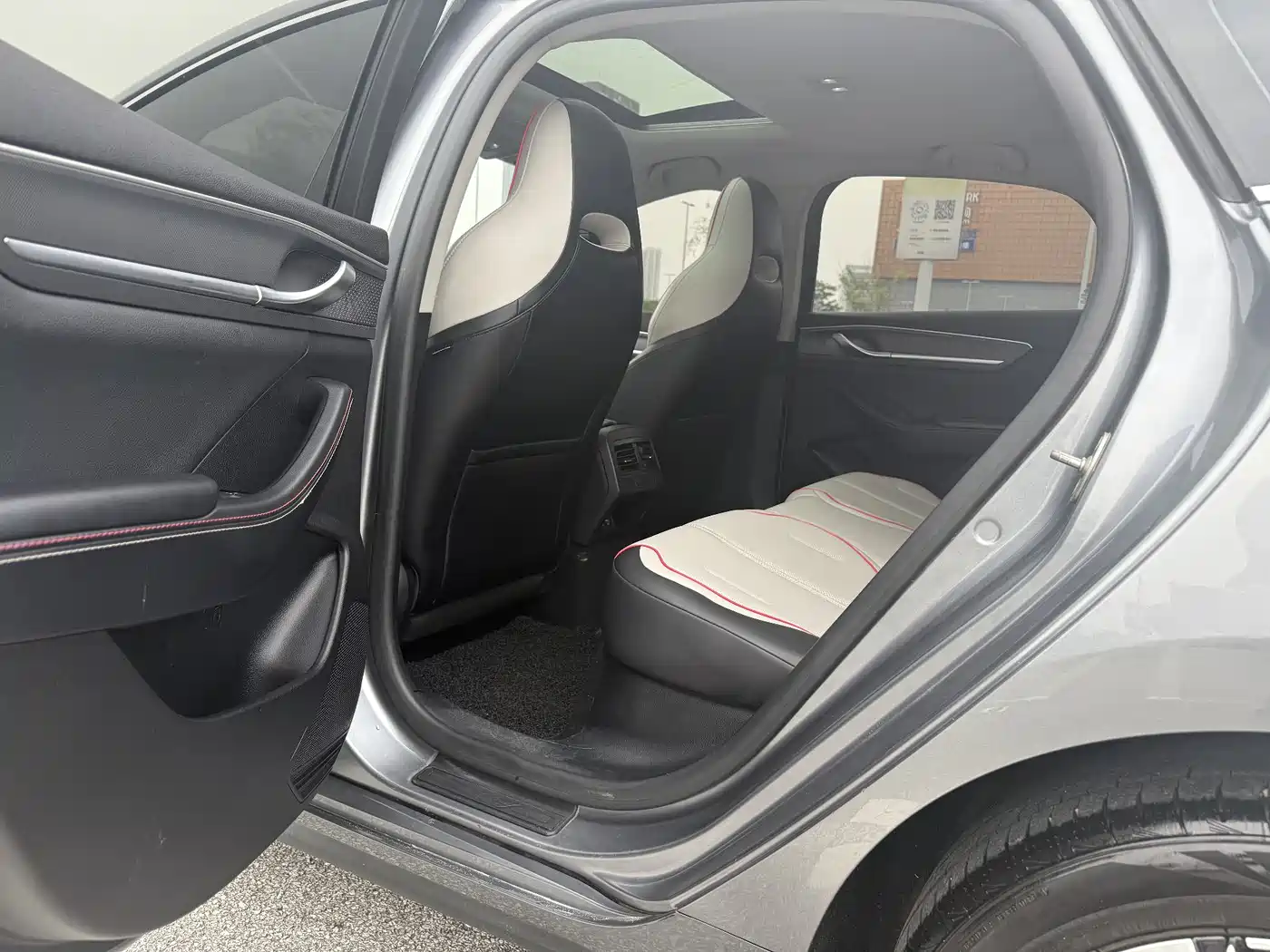 BYD Destroyer 05 2022 DM-i 120KM Flagship Edition фото 8