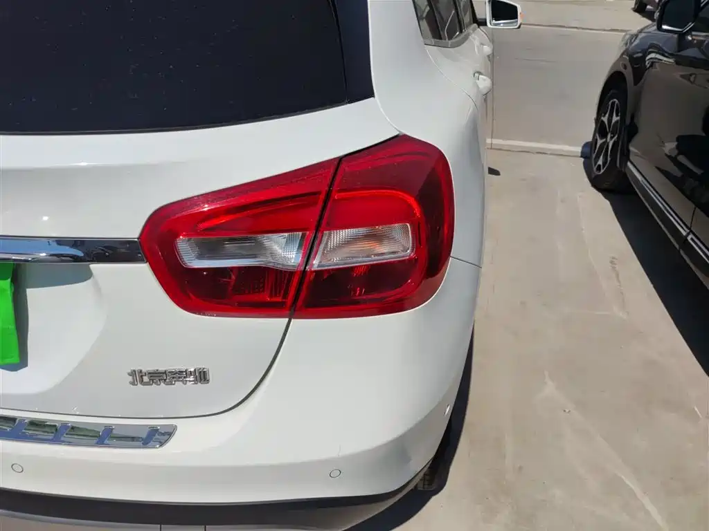 Mercedes-Benz GLA 2016 GLA 200 Dynamic фото 8