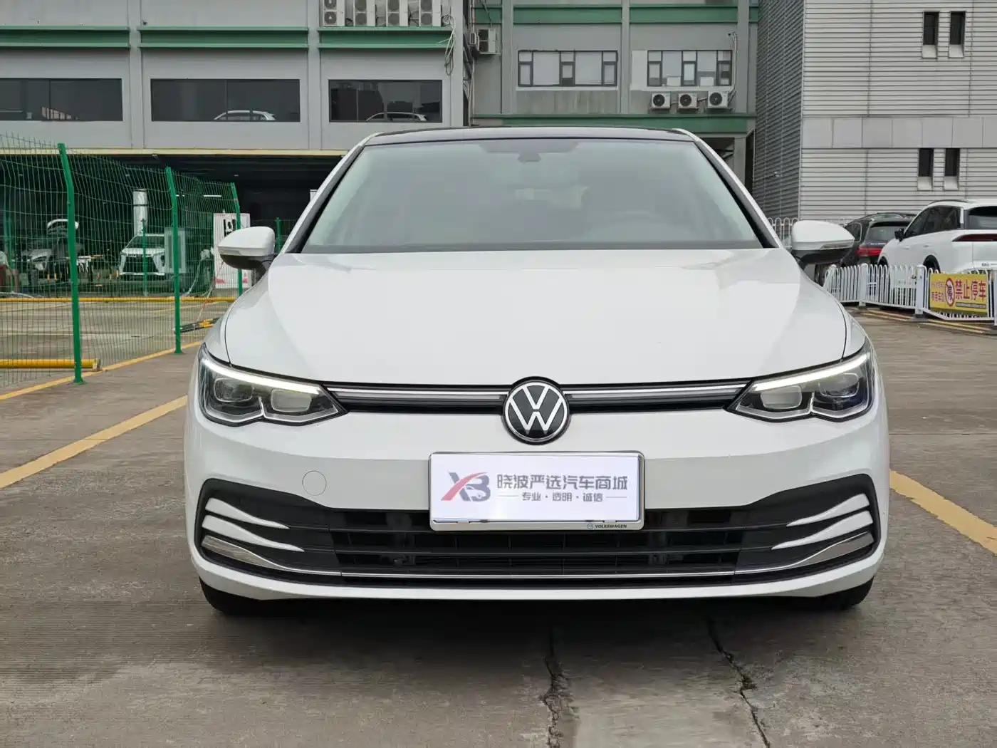 Volkswagen Golf 2024 280TSI DSG Pro Expert Edition фото 2