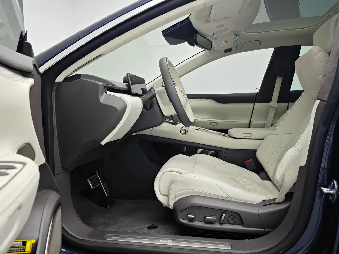 NIO NIO ET7