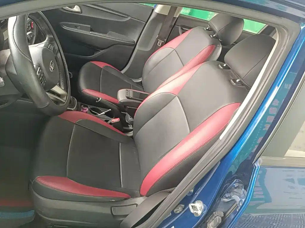 Kia K2 2017 2017 Sedan 1.4L AT GLS