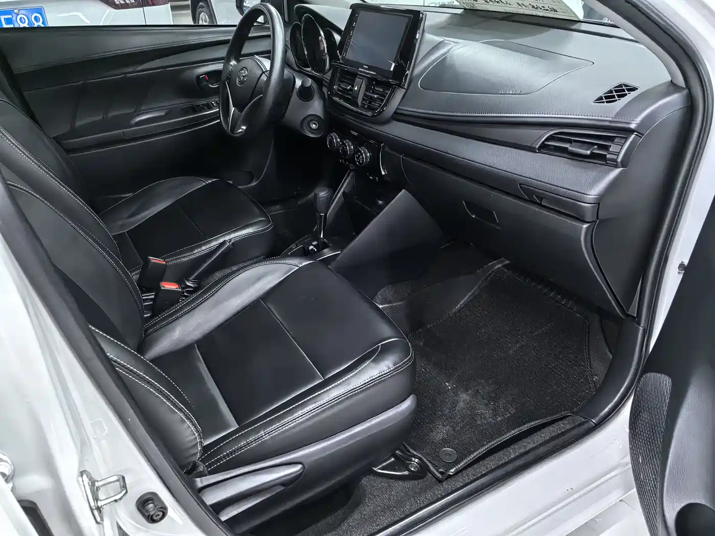 Toyota Vios 2022 1.5L CVT Venture CARE Edition фото 11