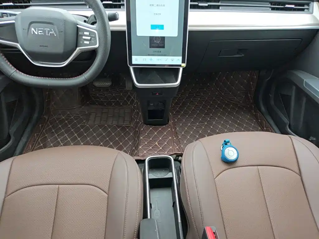 Nezha Auto Nezha V 2021 2021 Standard Range Entertainment Upgrade