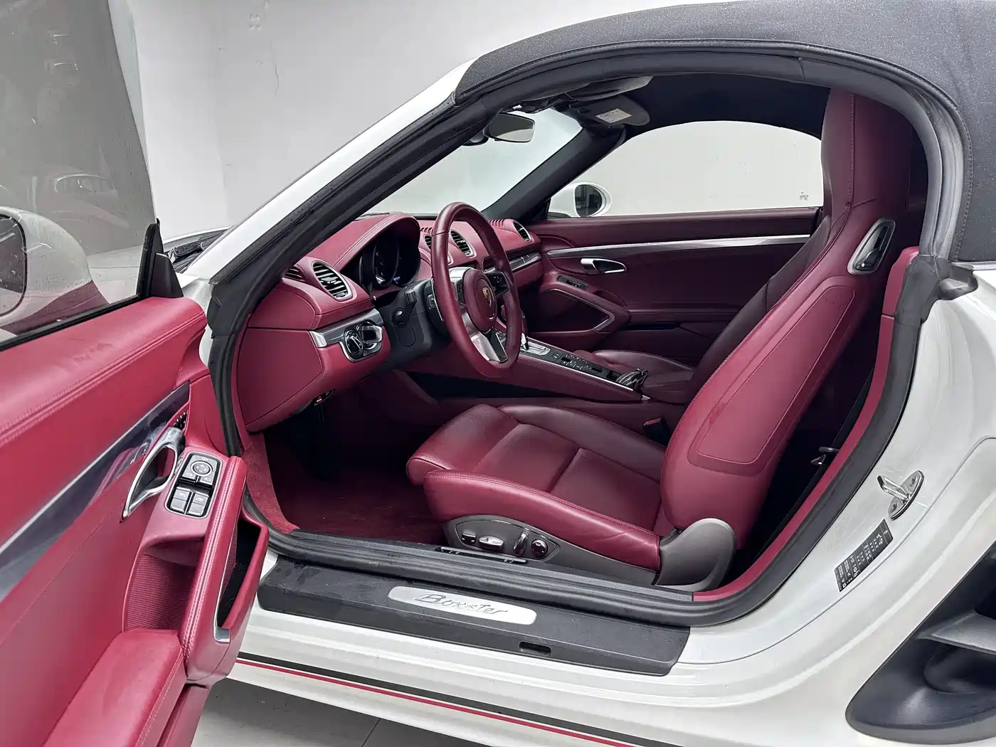 Porsche 718 2020 Boxster 2.0T фото 9