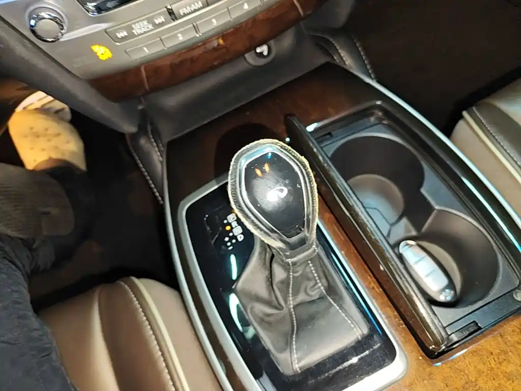 Infiniti QX60 (Import) 2019 2018 2.5 S/C Hybrid 2WD Excellence Edition China VI