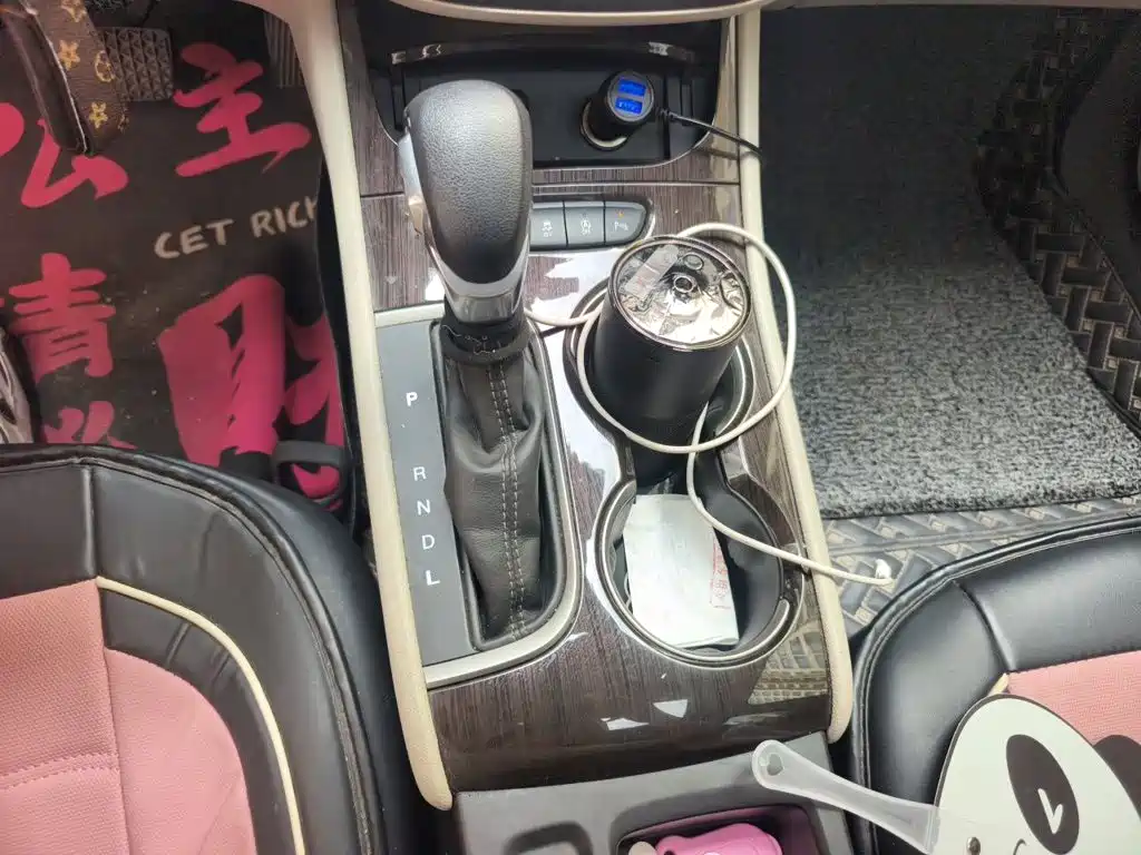 Photo 15 - Buick Verano