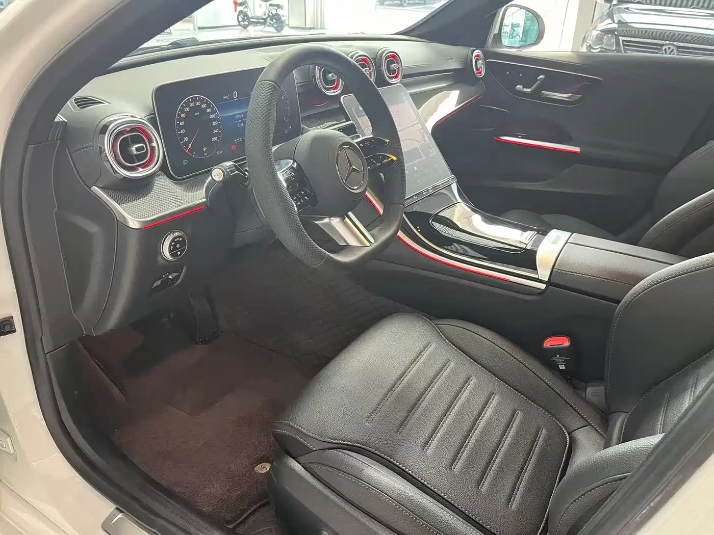 Mercedes-Benz C-Class 2025 C 260 L Sport Edition фото 6