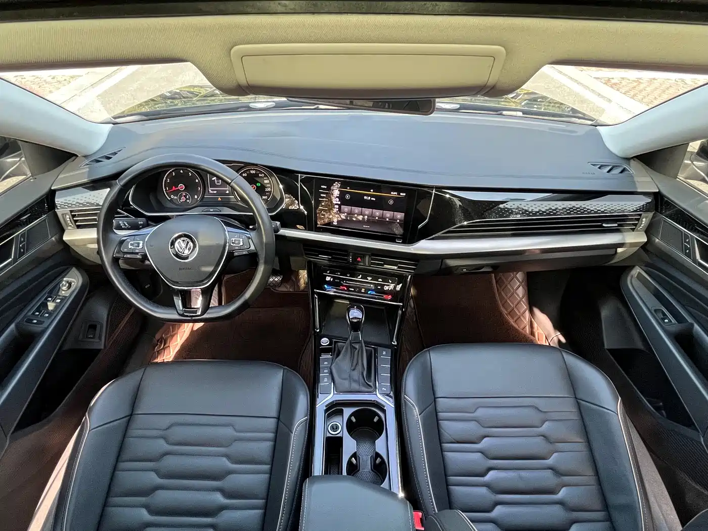 Volkswagen Passat 2019 330TSI Elite Version China VI фото 11