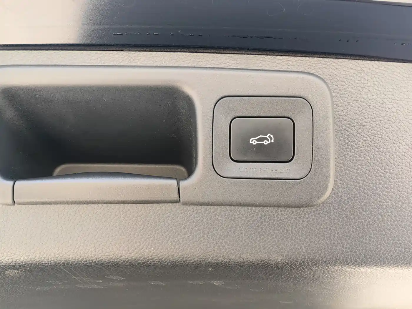 GAC Trumpchi Trumpchi GS8 2024 Navigator Series 2.0TGDI 2WD Luxury Smart Connect Edition фото 14