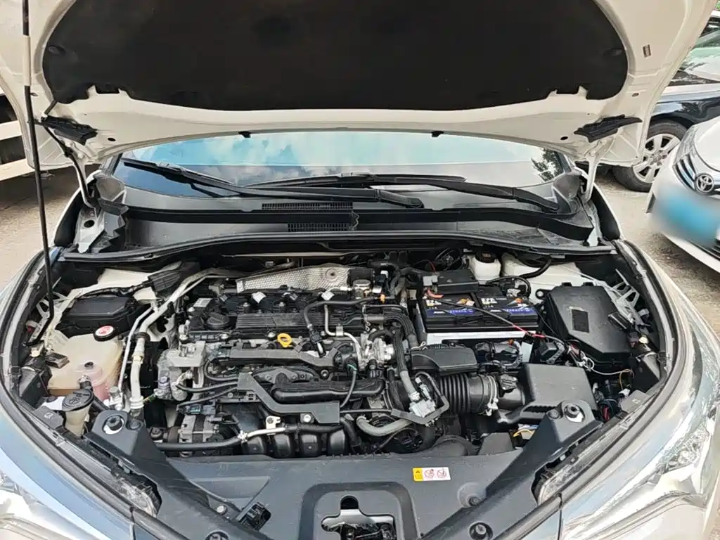 Toyota C-HR 2020 2020 Model 2.0L Comfort