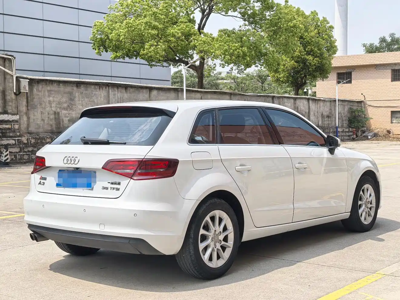 Audi A3 2016 Sportback 35 TFSI Progressive фото 6