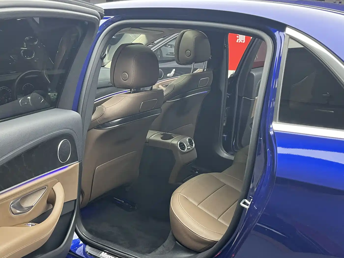 Mercedes-Benz E-Class 2019 E 200 L Sport фото 13