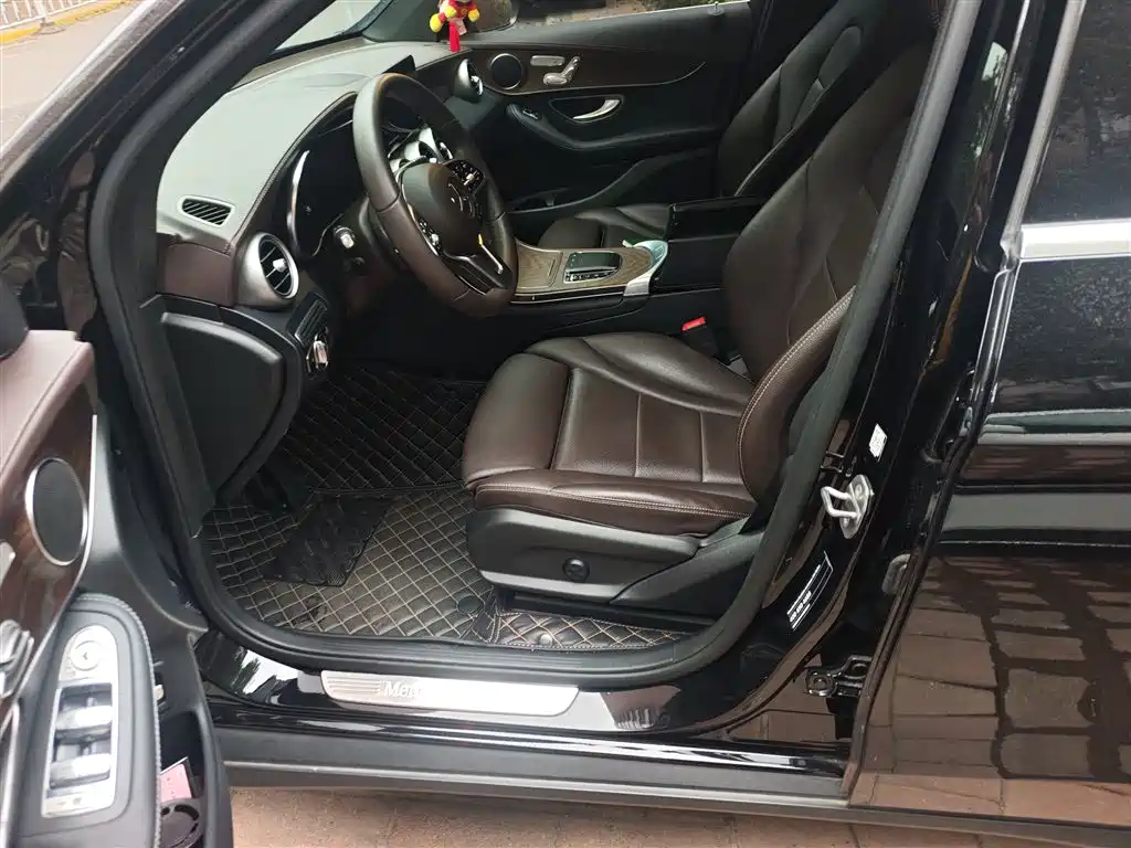 Mercedes-Benz GLC 2022 Facelift II GLC 260 L 4MATIC Luxury фото 12