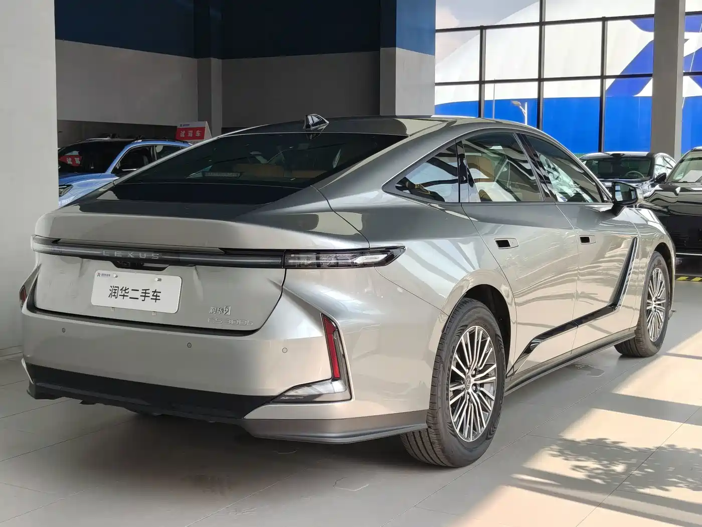 2026 Lexus ES