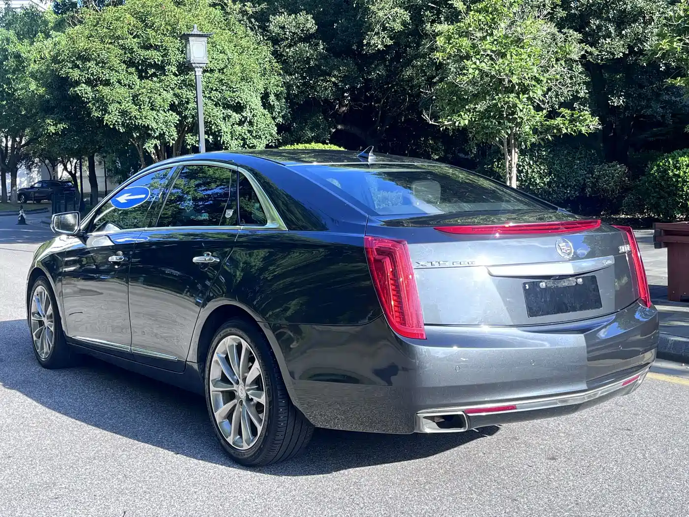 Cadillac XTS 2014 2014 28T Platinum Edition
